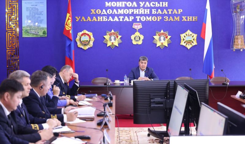 Замын тээвэр нэмэгдсэн ч орлого буурсаар байна